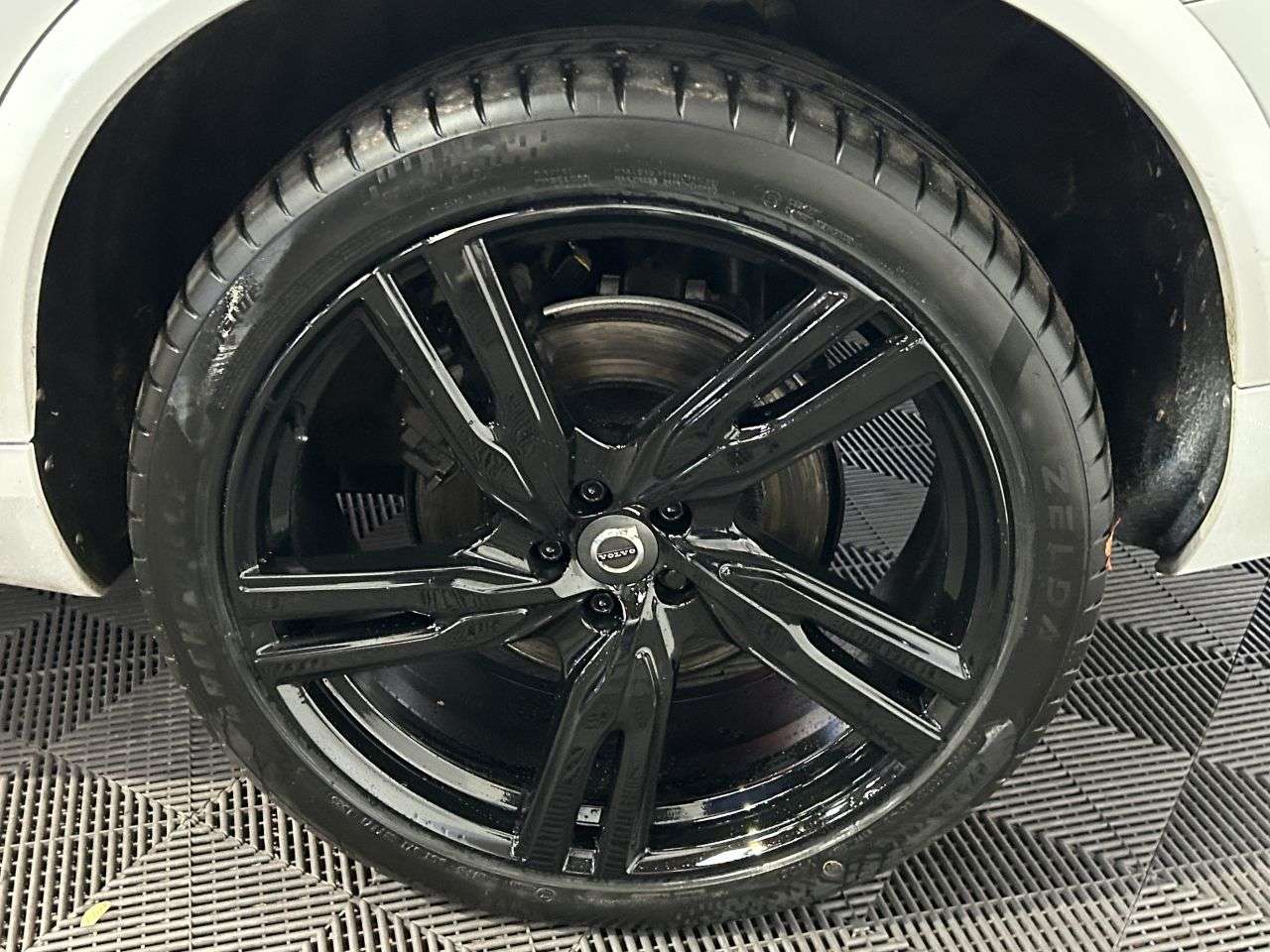 2017 VOLVO XC90 2017 VOLVO XC90