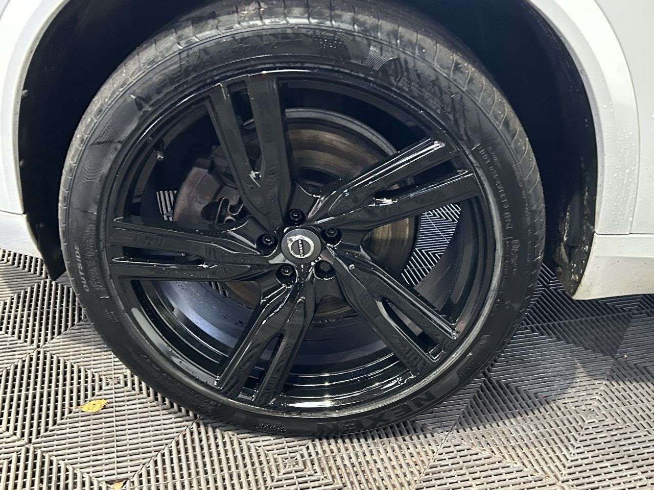 2017 VOLVO XC90 2017 VOLVO XC90