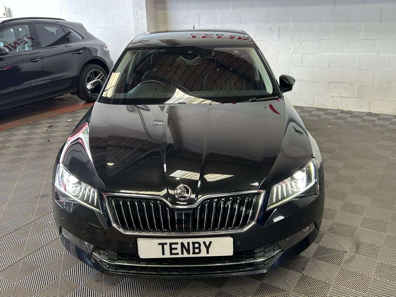 2016 SKODA SUPERB 2016 SKODA SUPERB