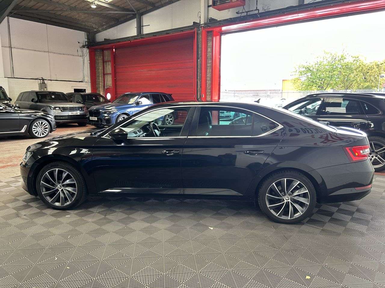 2016 SKODA SUPERB 2016 SKODA SUPERB