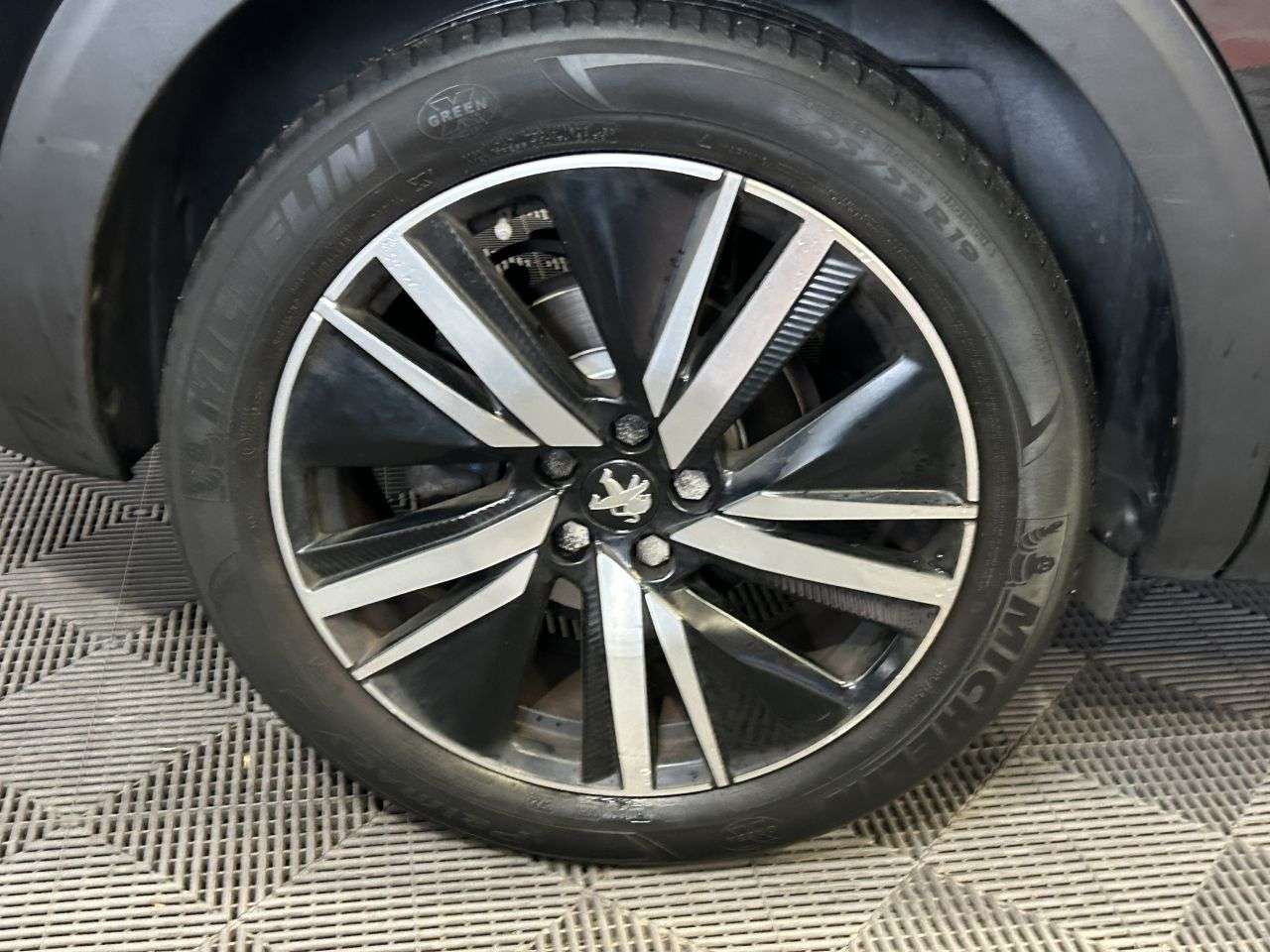 2022 PEUGEOT 5008 2022 PEUGEOT 5008