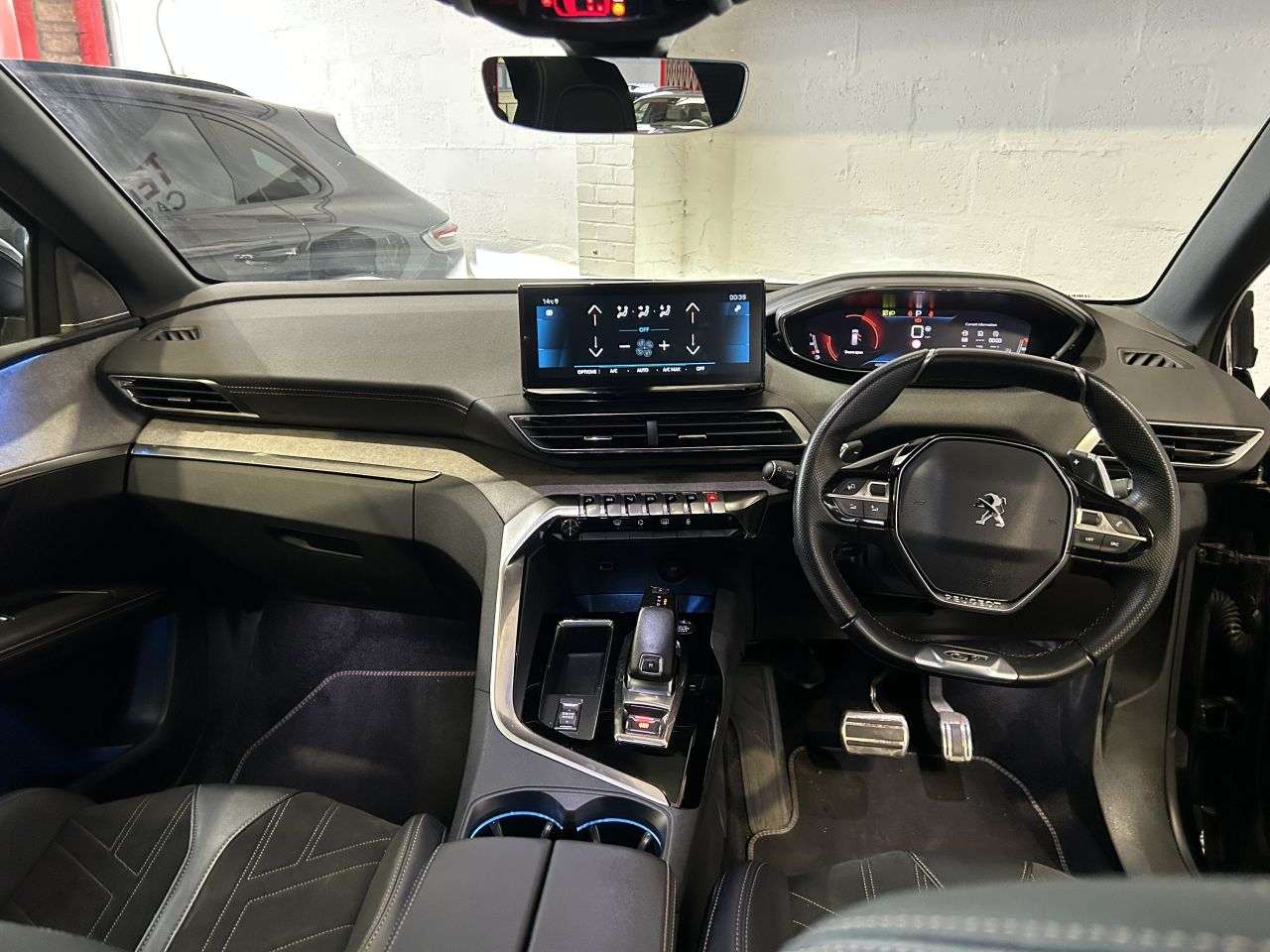 2022 PEUGEOT 5008 2022 PEUGEOT 5008