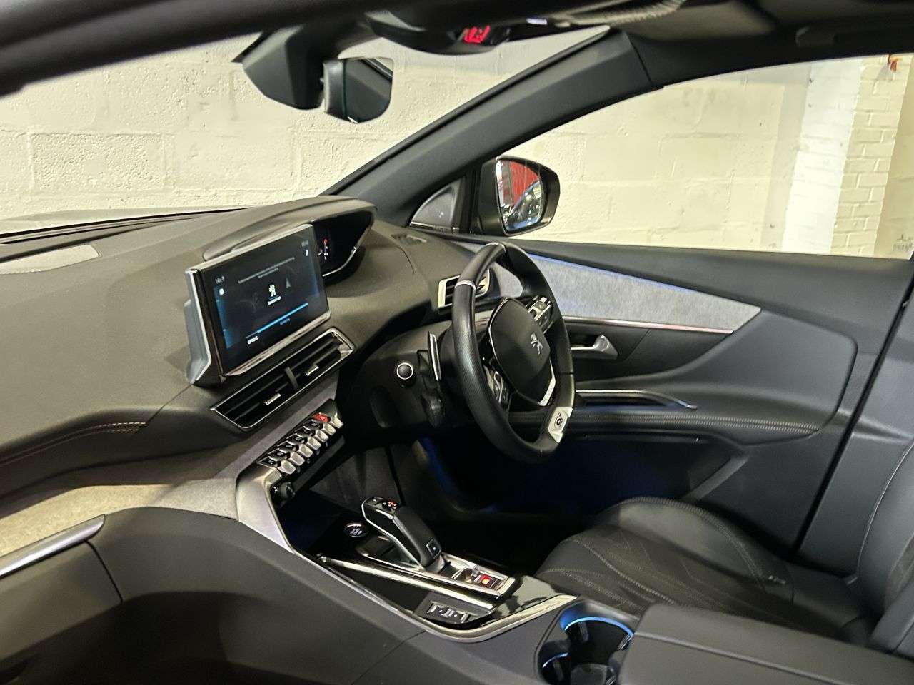 2022 PEUGEOT 5008 2022 PEUGEOT 5008