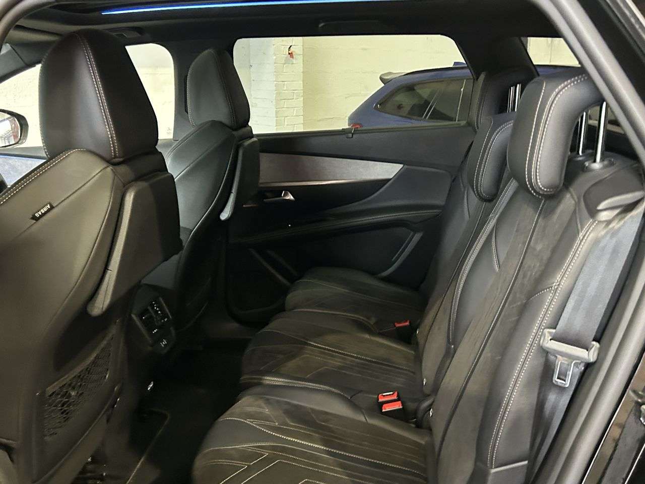 2022 PEUGEOT 5008 2022 PEUGEOT 5008