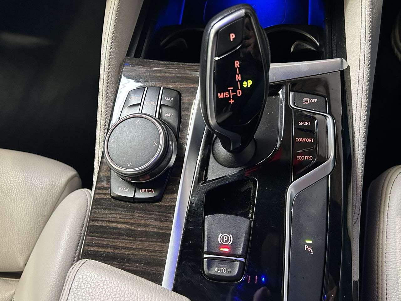 2017 BMW 5 SERIES 2017 BMW 5 SERIES