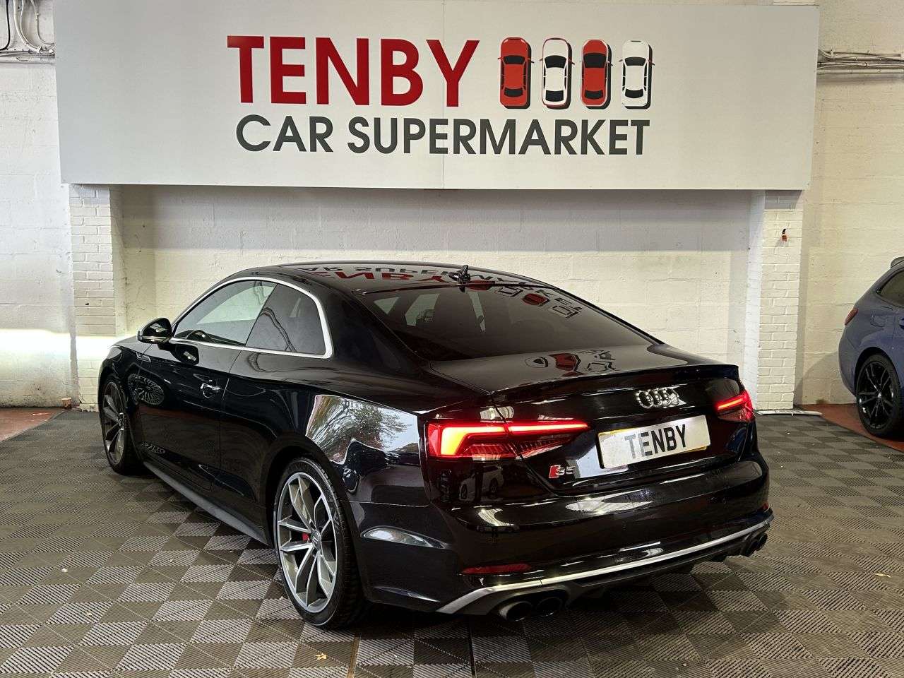 2017 AUDI S5 2017 AUDI S5