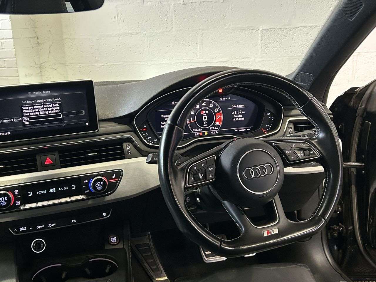 2017 AUDI S5 2017 AUDI S5
