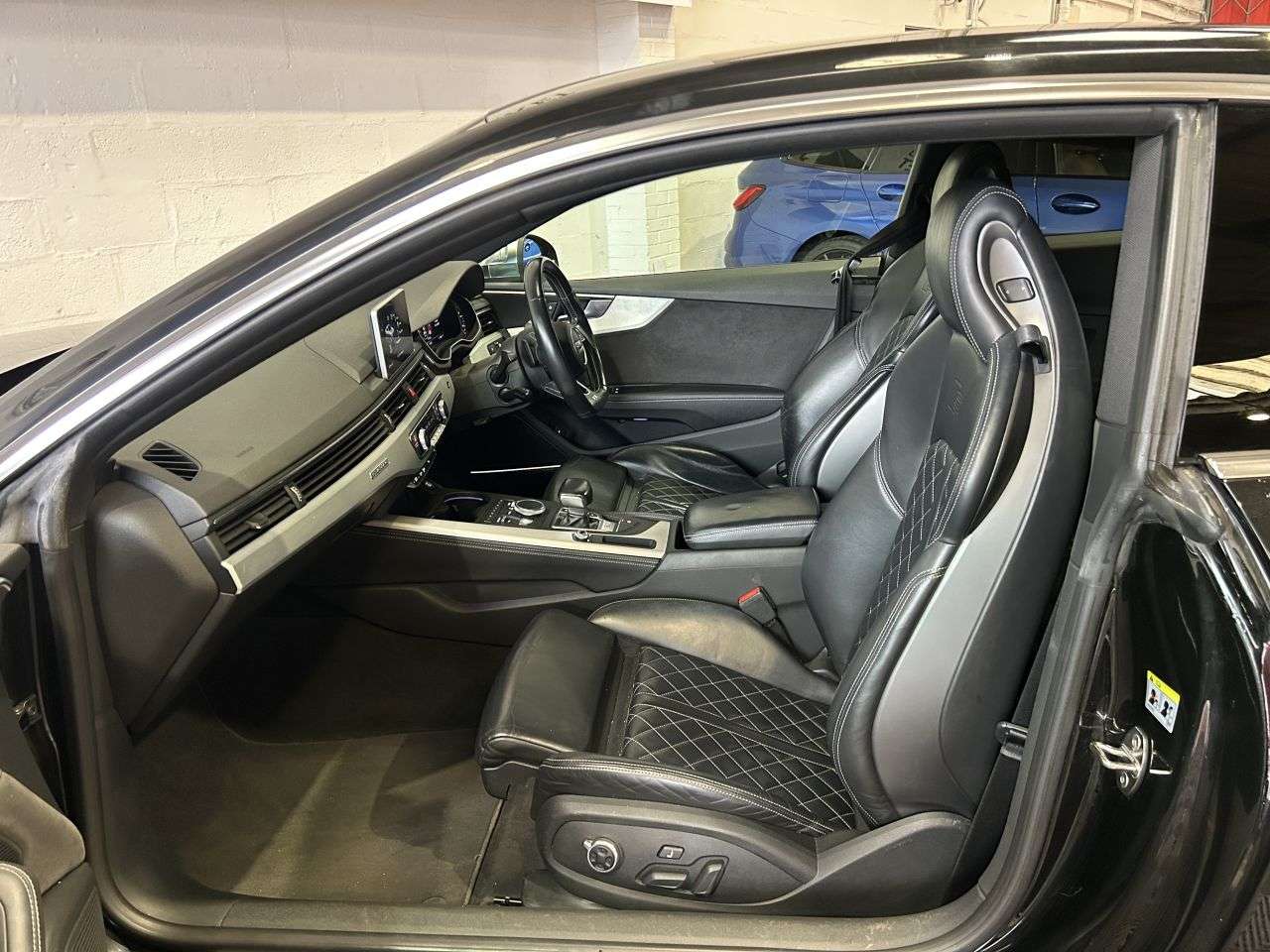 2017 AUDI S5 2017 AUDI S5