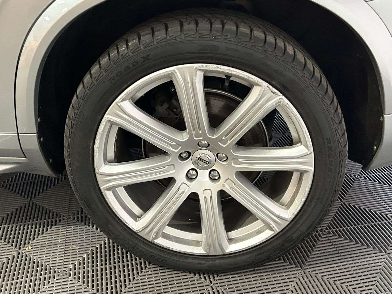 2017 VOLVO XC90 2017 VOLVO XC90