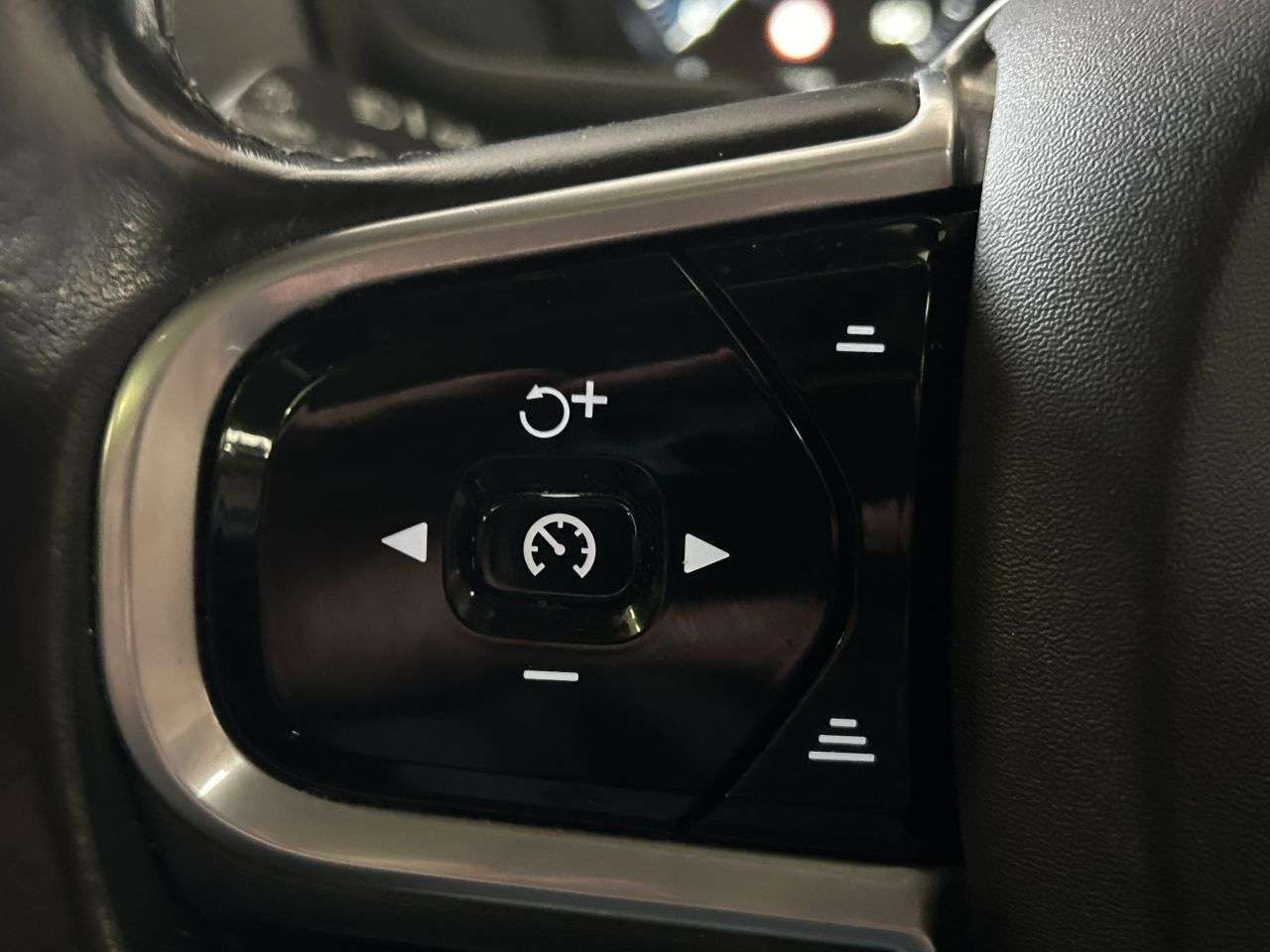 2017 VOLVO XC90 2017 VOLVO XC90