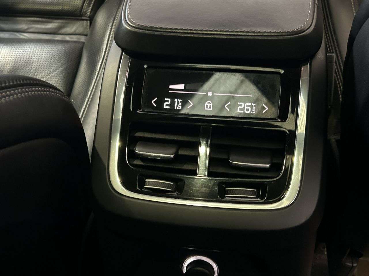 2017 VOLVO XC90 2017 VOLVO XC90