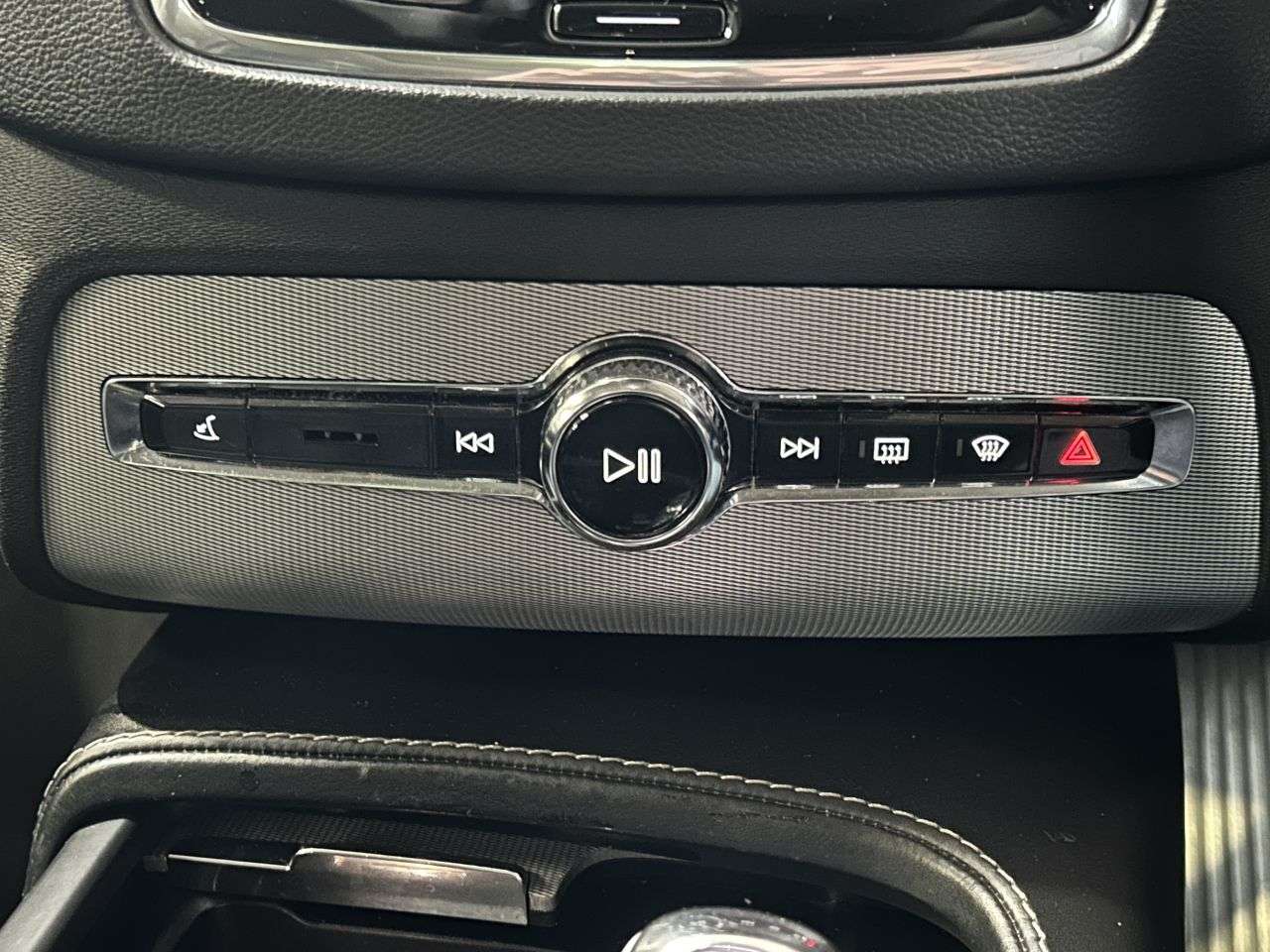 2017 VOLVO XC90 2017 VOLVO XC90