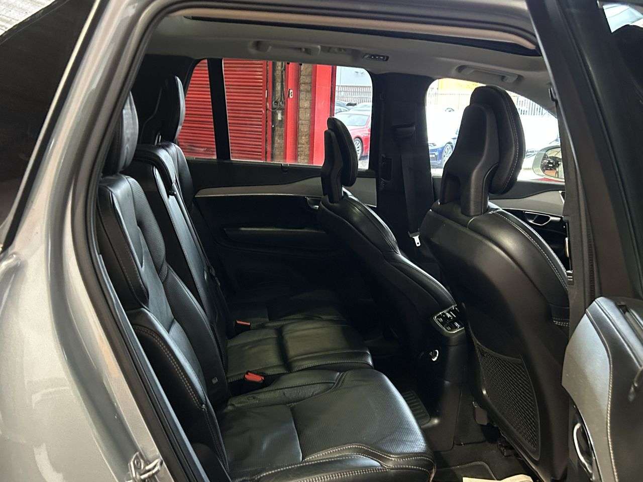 2017 VOLVO XC90 2017 VOLVO XC90