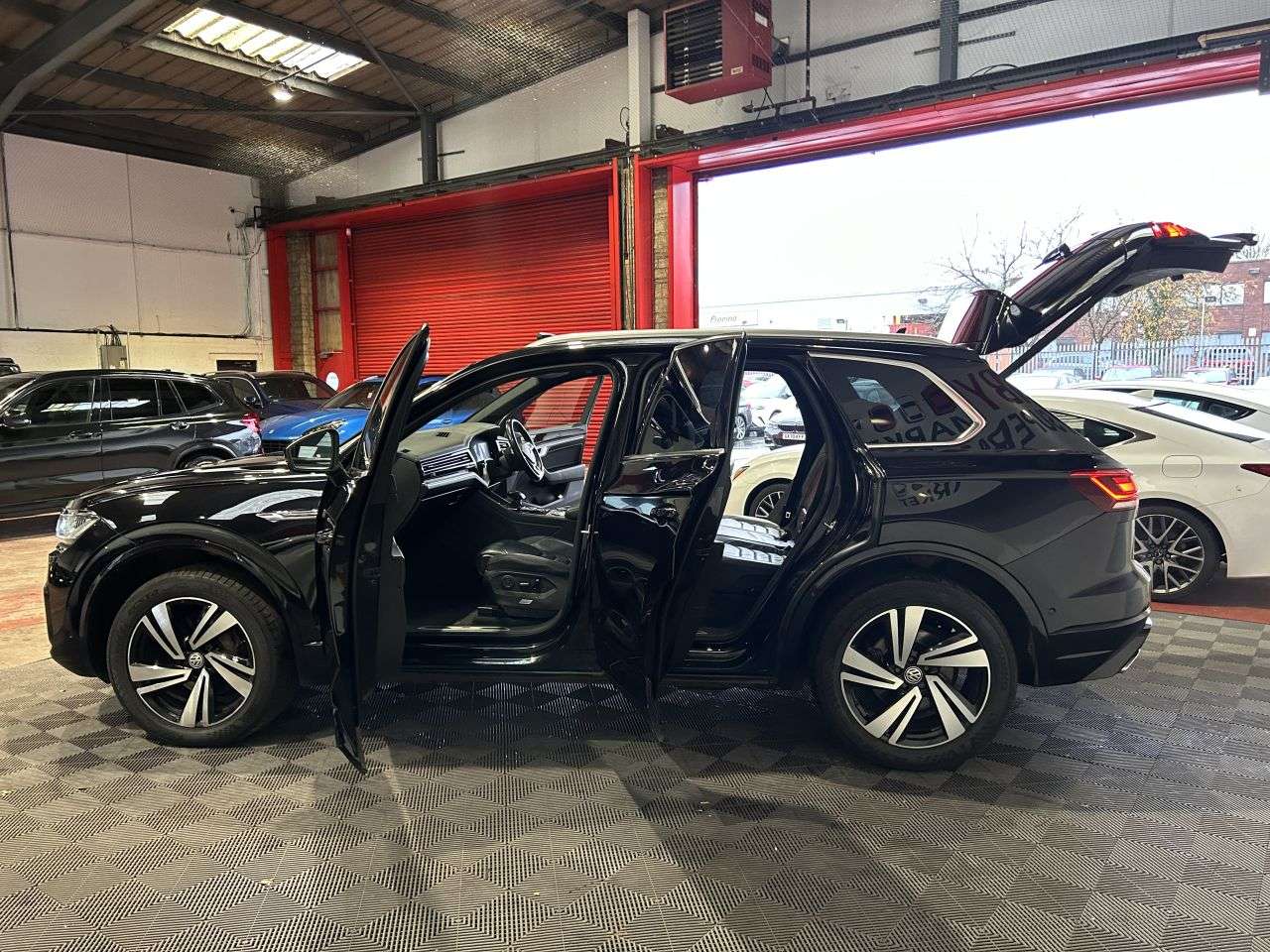 2018 VOLKSWAGEN TOUAREG 2018 VOLKSWAGEN TOUAREG