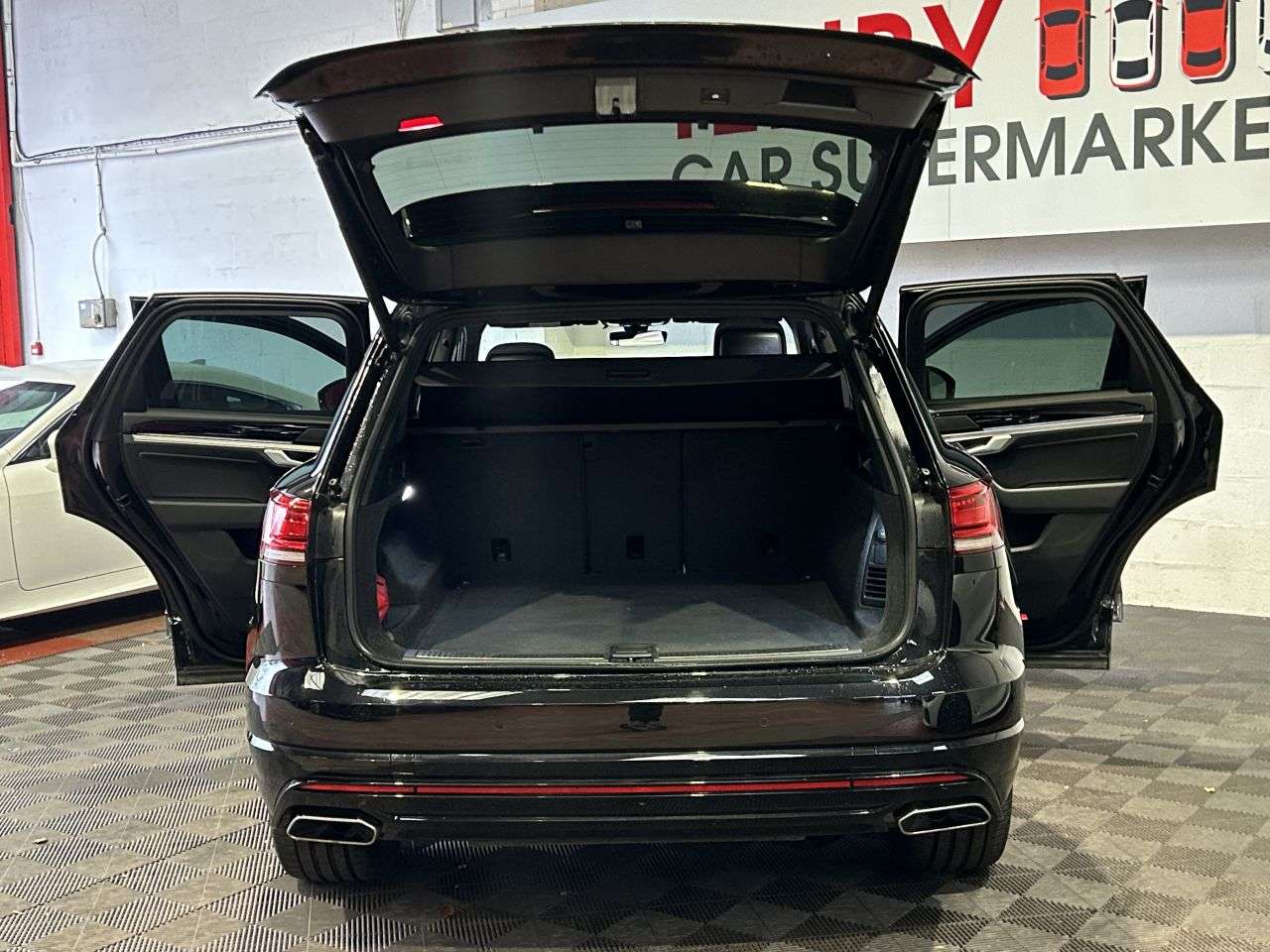 2018 VOLKSWAGEN TOUAREG 2018 VOLKSWAGEN TOUAREG