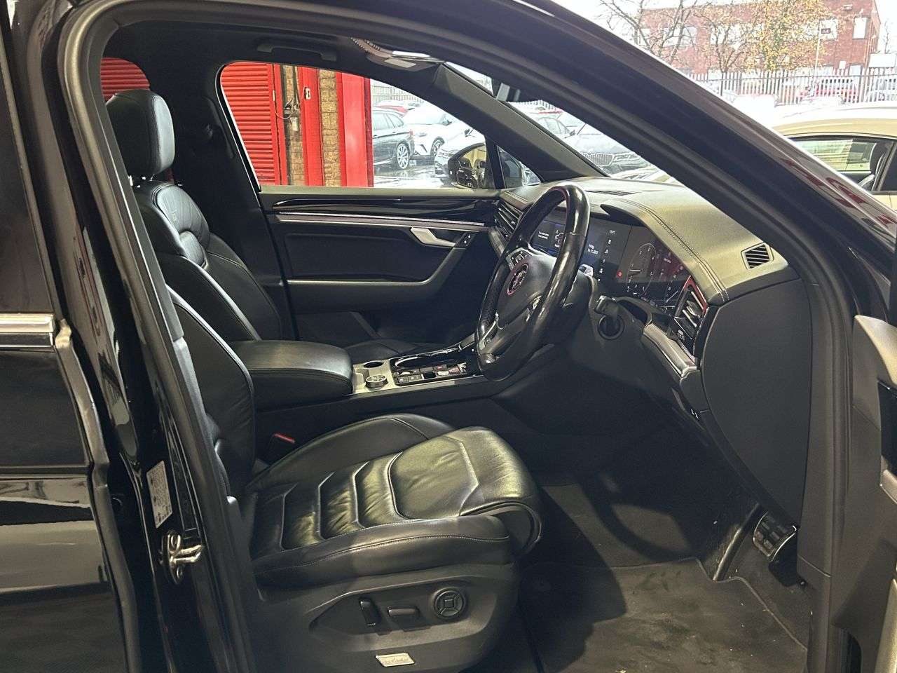 2018 VOLKSWAGEN TOUAREG 2018 VOLKSWAGEN TOUAREG