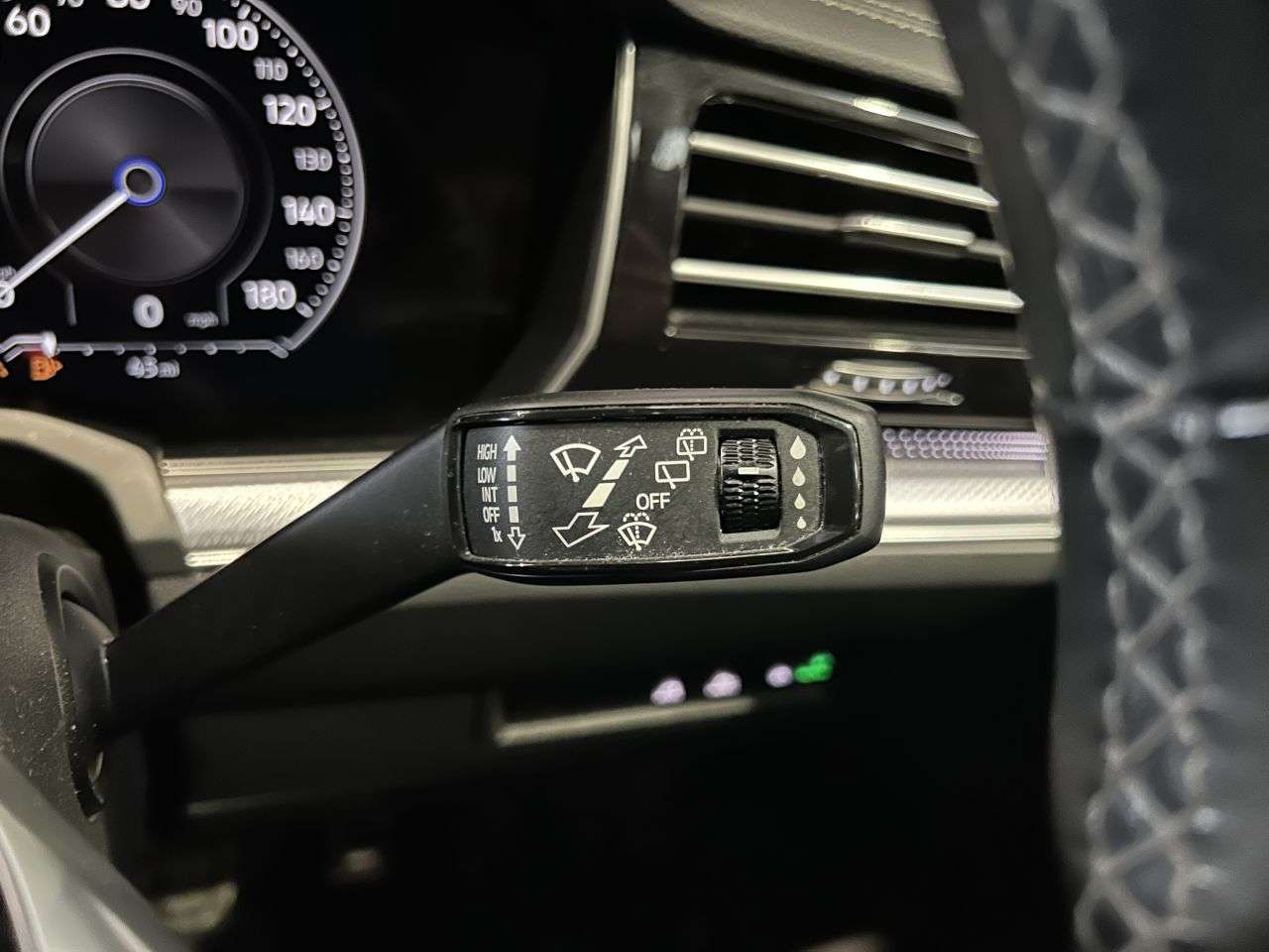 2018 VOLKSWAGEN TOUAREG 2018 VOLKSWAGEN TOUAREG