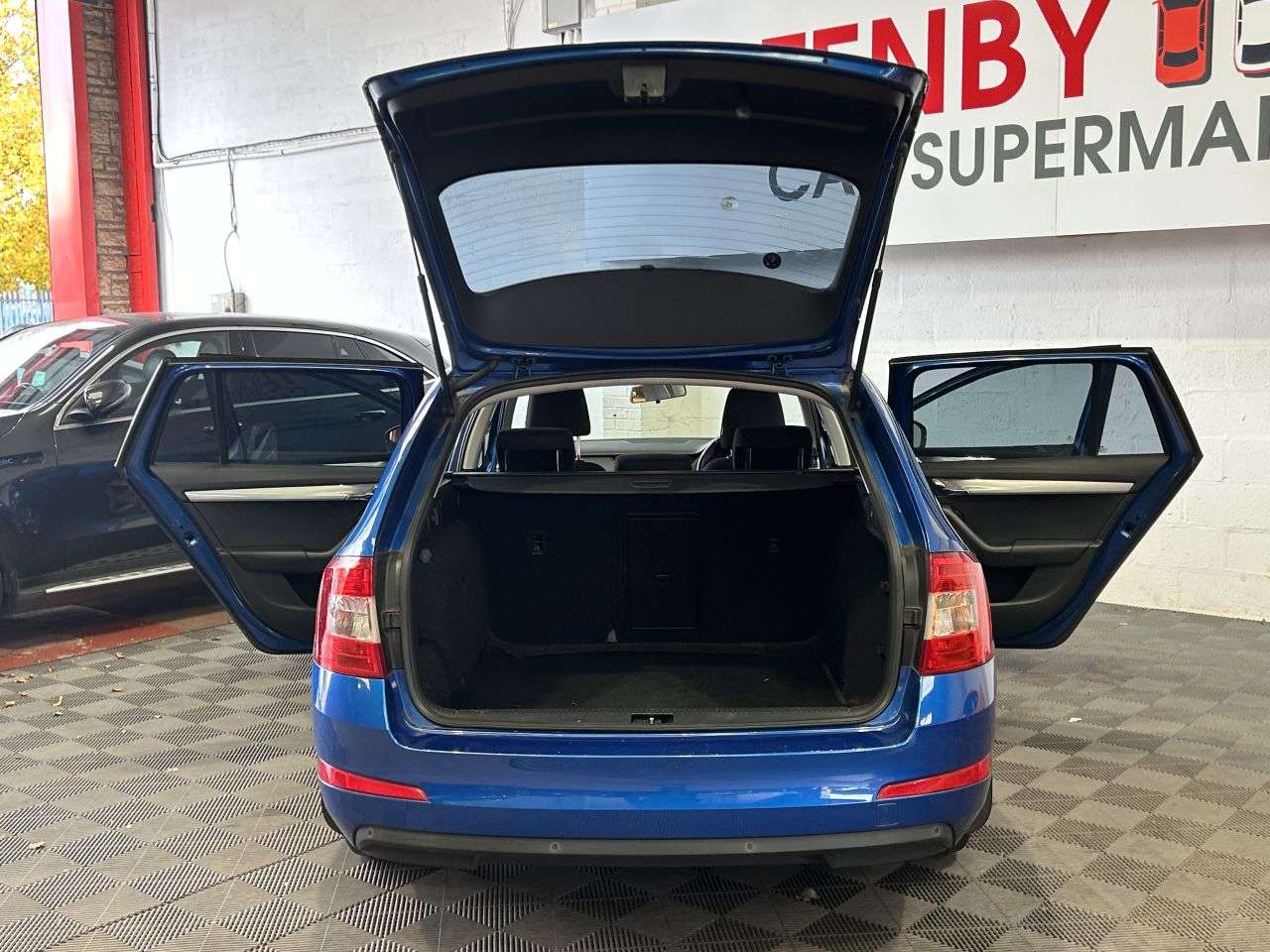 2017 SKODA OCTAVIA 2017 SKODA OCTAVIA