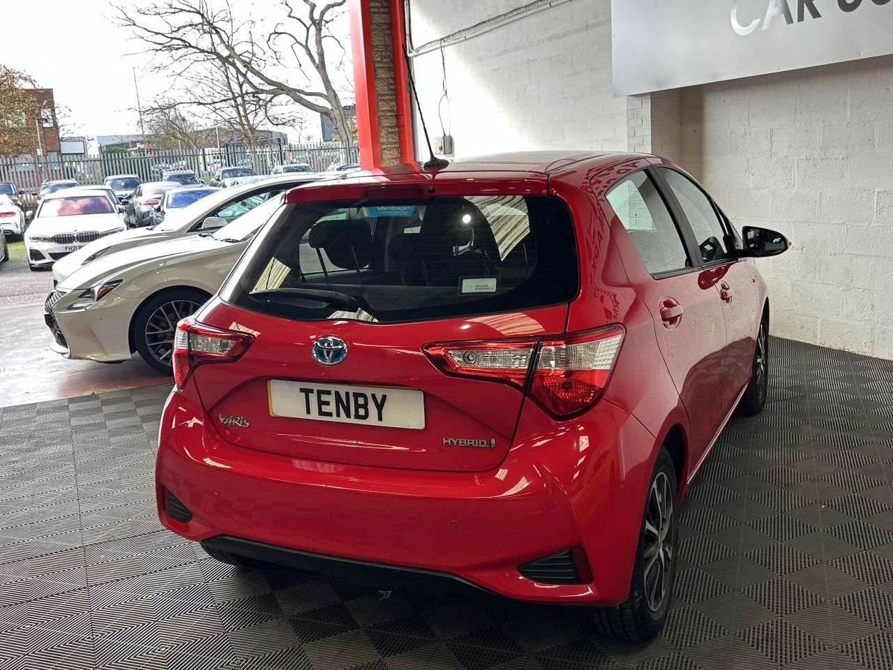 2019 TOYOTA YARIS 2019 TOYOTA YARIS