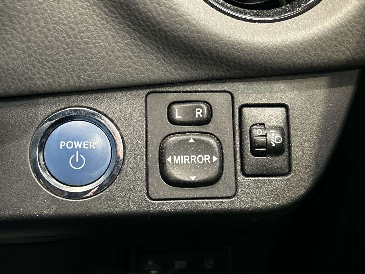 2019 TOYOTA YARIS 2019 TOYOTA YARIS