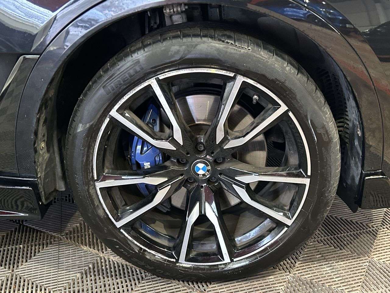 2021 BMW X7 2021 BMW X7