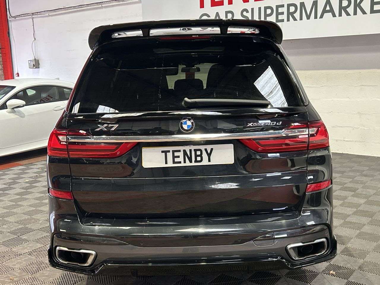 2021 BMW X7 2021 BMW X7