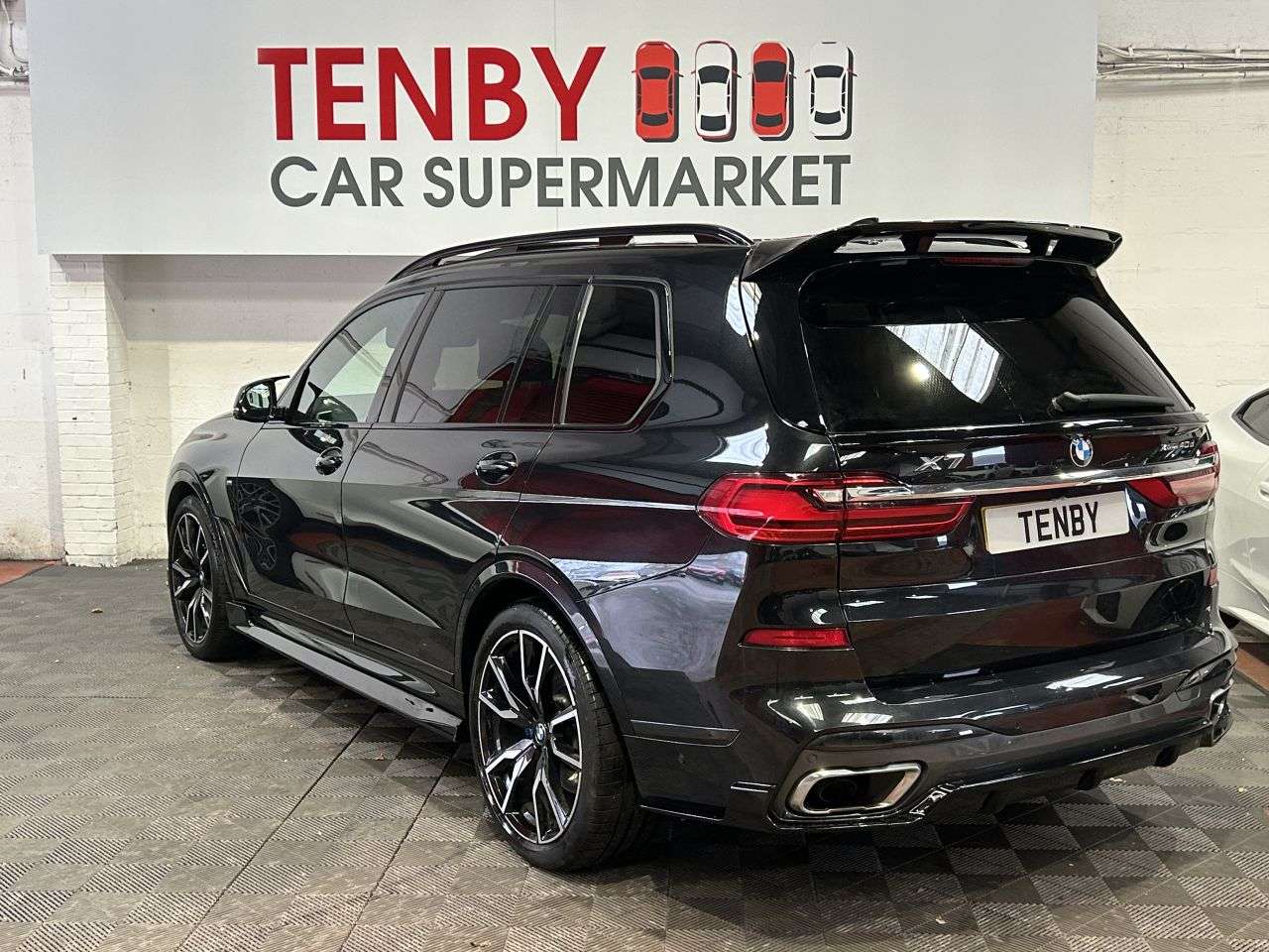 2021 BMW X7 2021 BMW X7