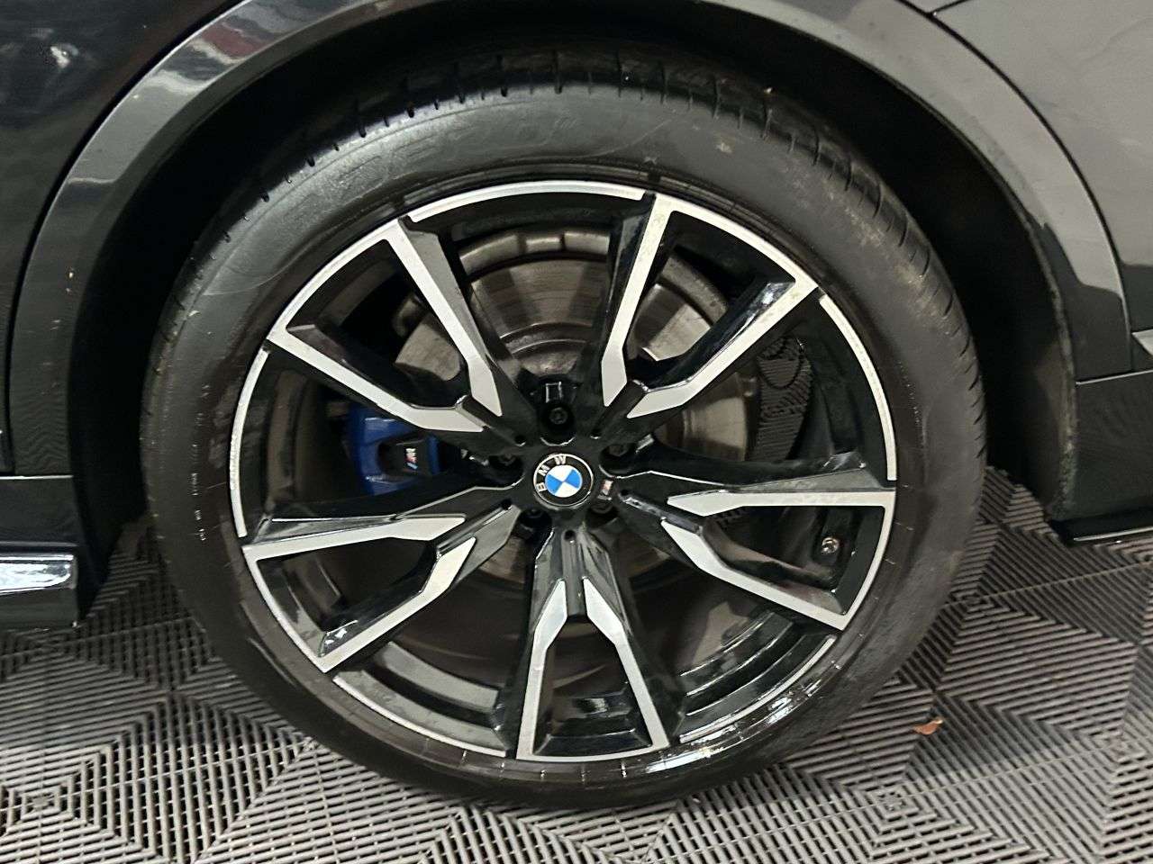 2021 BMW X7 2021 BMW X7