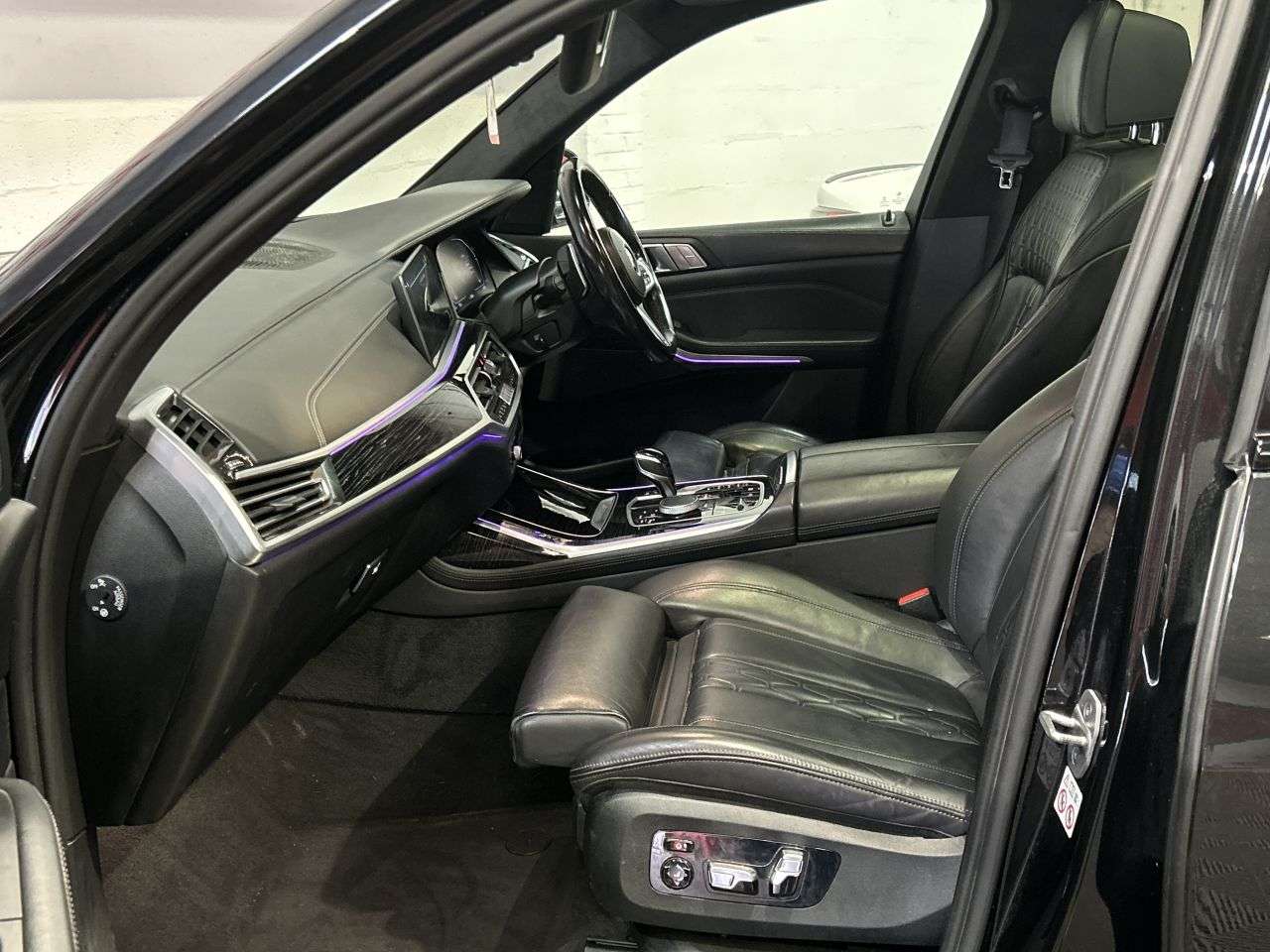 2021 BMW X7 2021 BMW X7