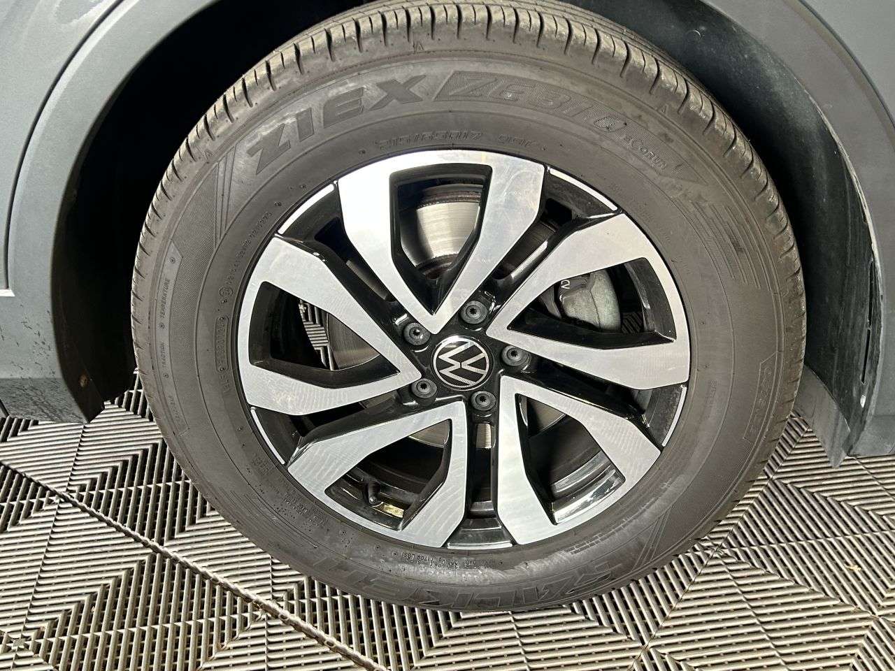 2022 VOLKSWAGEN TIGUAN 2022 VOLKSWAGEN TIGUAN