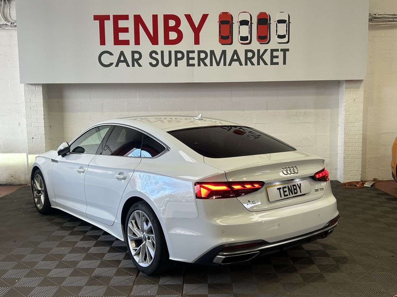 2020 AUDI A5 2020 AUDI A5