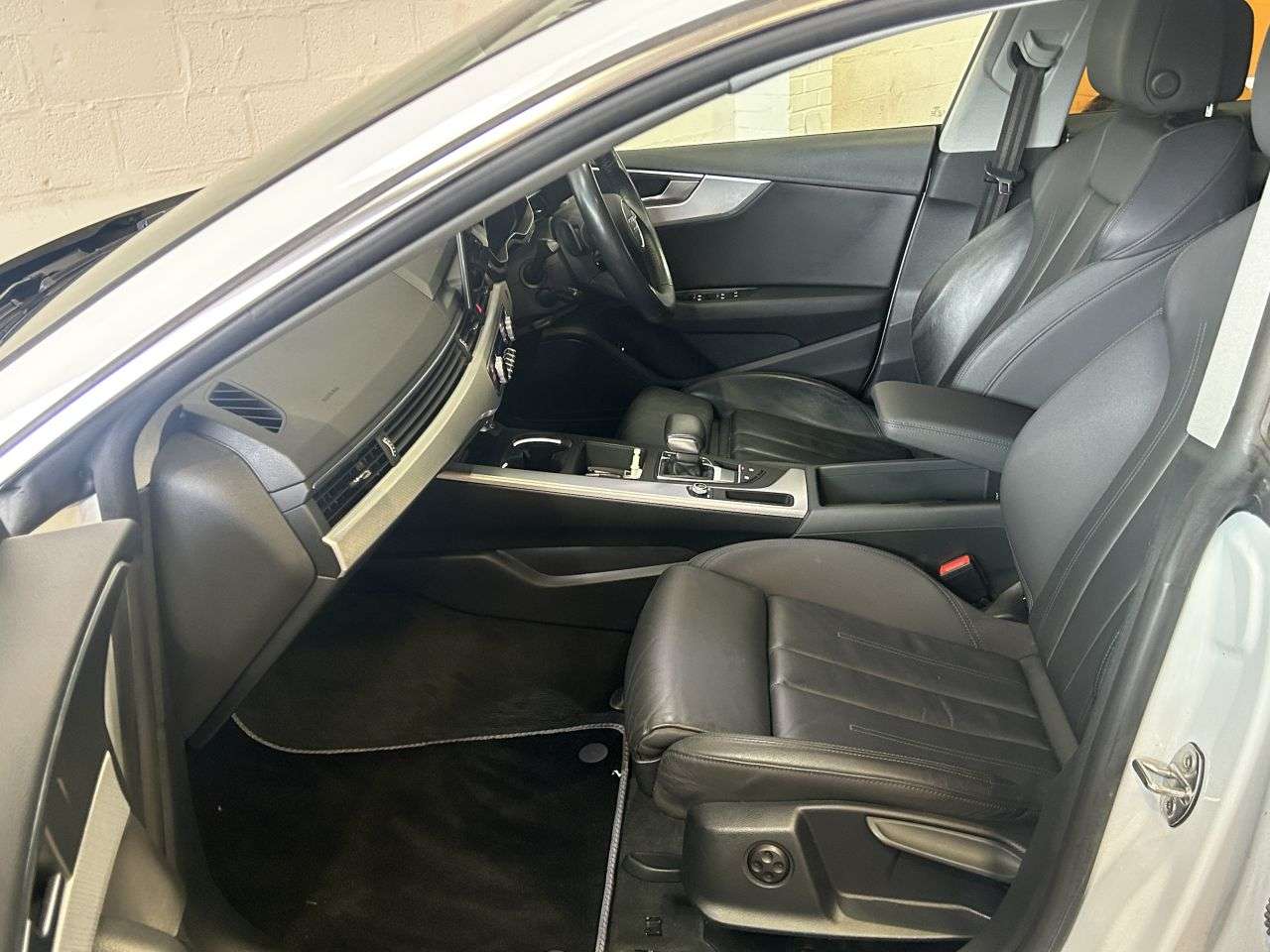 2020 AUDI A5 2020 AUDI A5