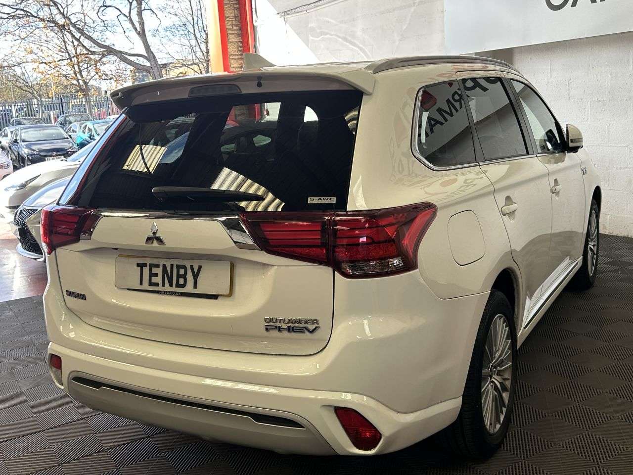 2019 MITSUBISHI OUTLANDER 2019 MITSUBISHI OUTLANDER