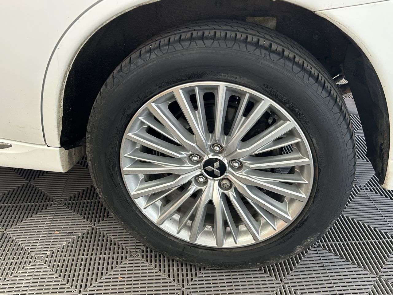 2019 MITSUBISHI OUTLANDER 2019 MITSUBISHI OUTLANDER