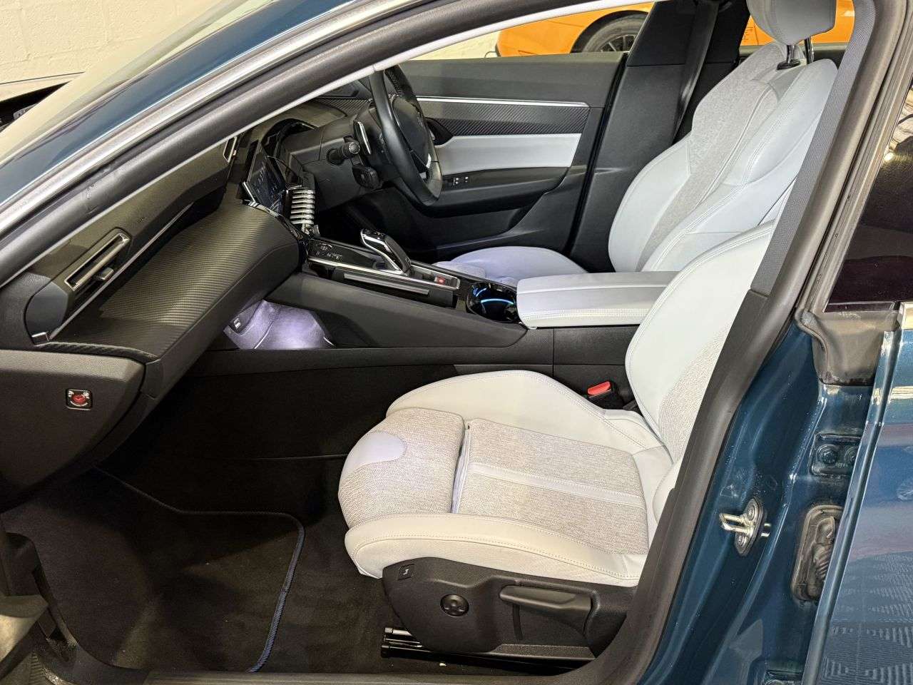 2020 PEUGEOT 508 2020 PEUGEOT 508