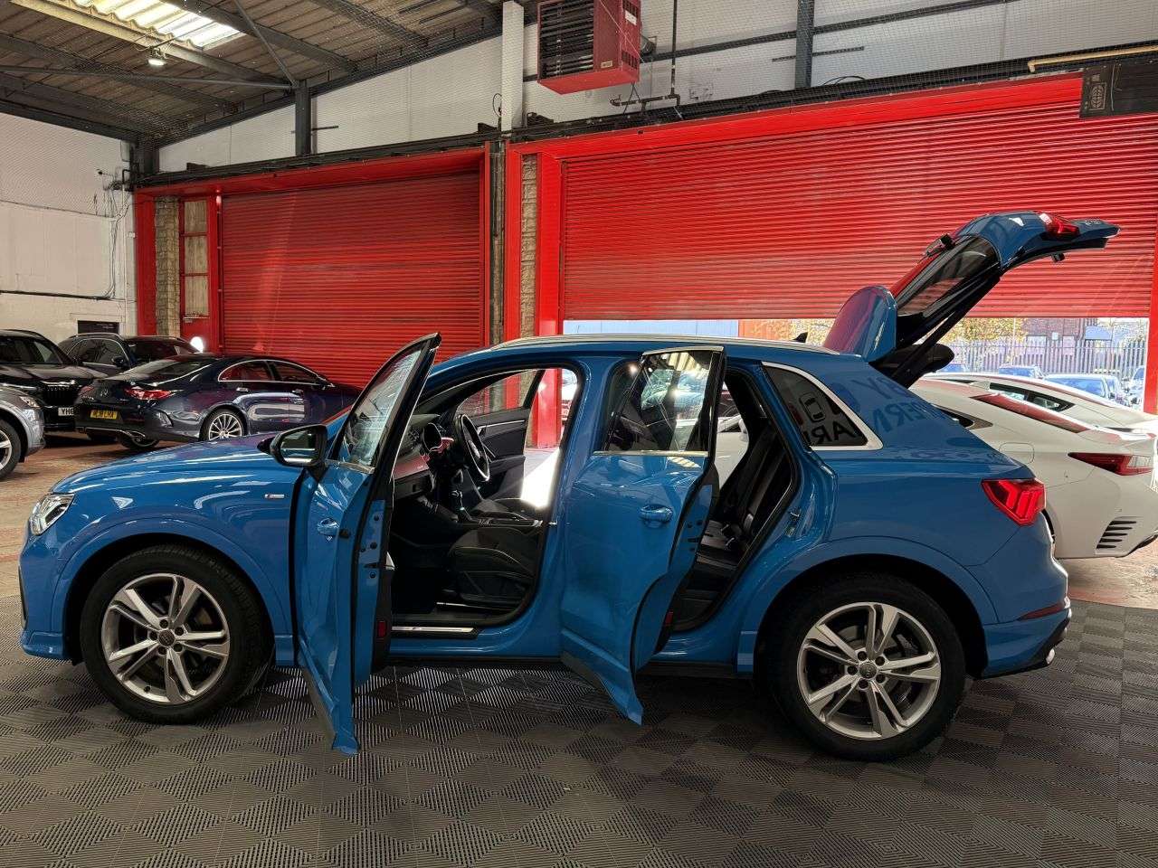 2019 AUDI Q3 2019 AUDI Q3