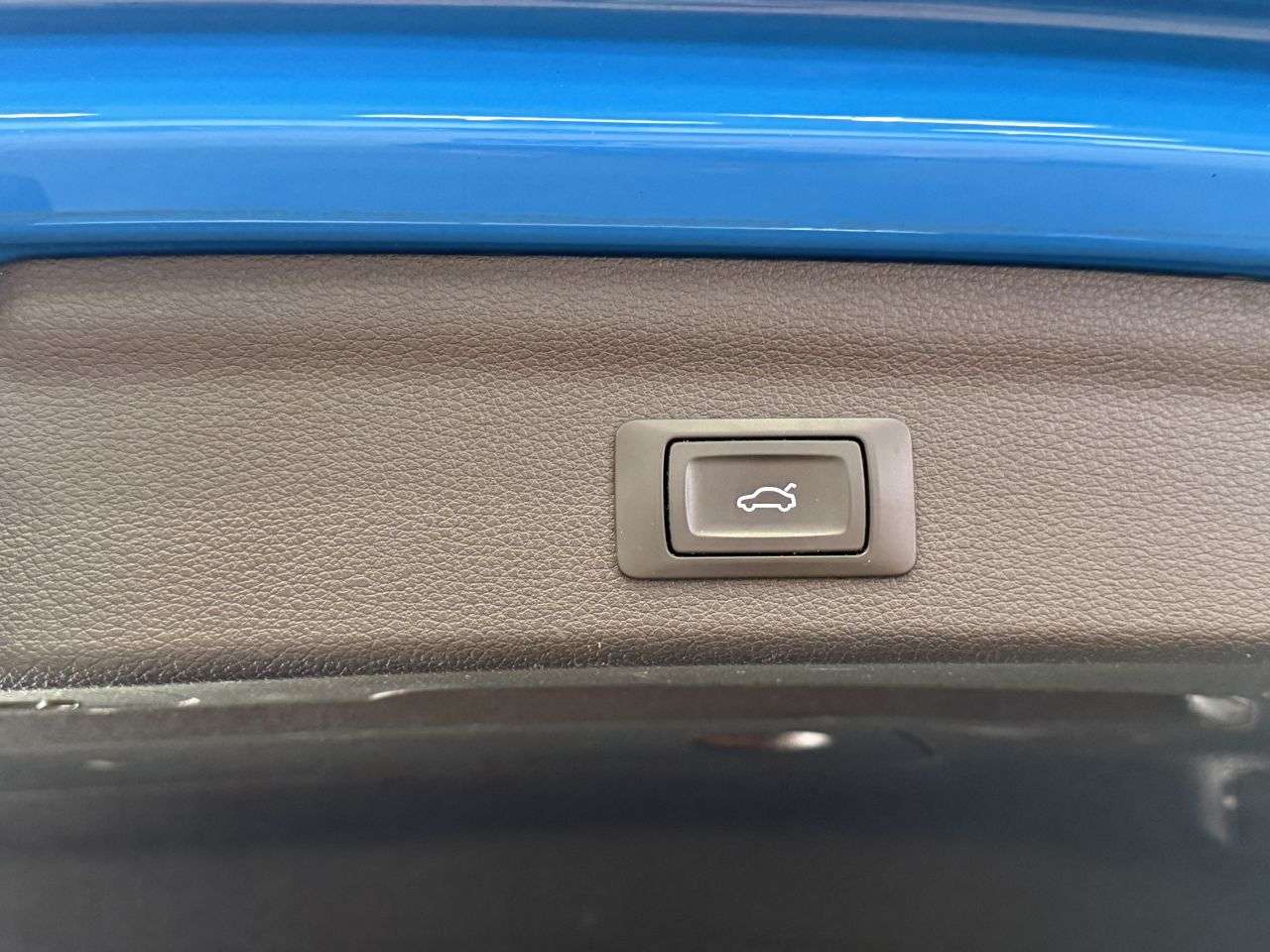 2019 AUDI Q3 2019 AUDI Q3