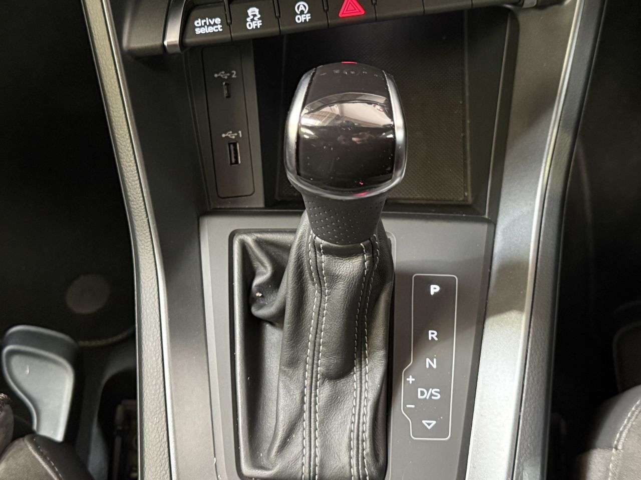 2019 AUDI Q3 2019 AUDI Q3