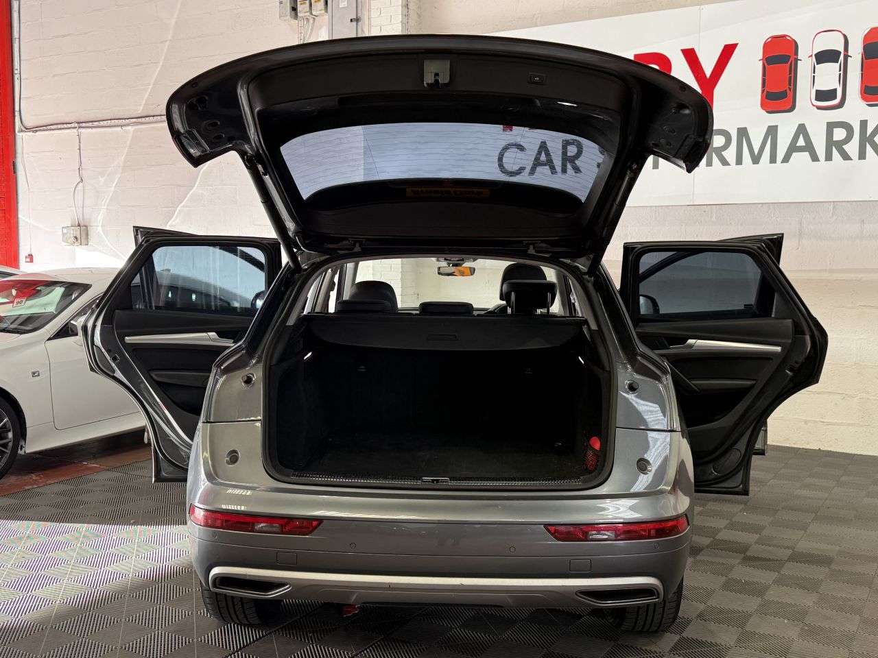 2018 AUDI Q5 2018 AUDI Q5