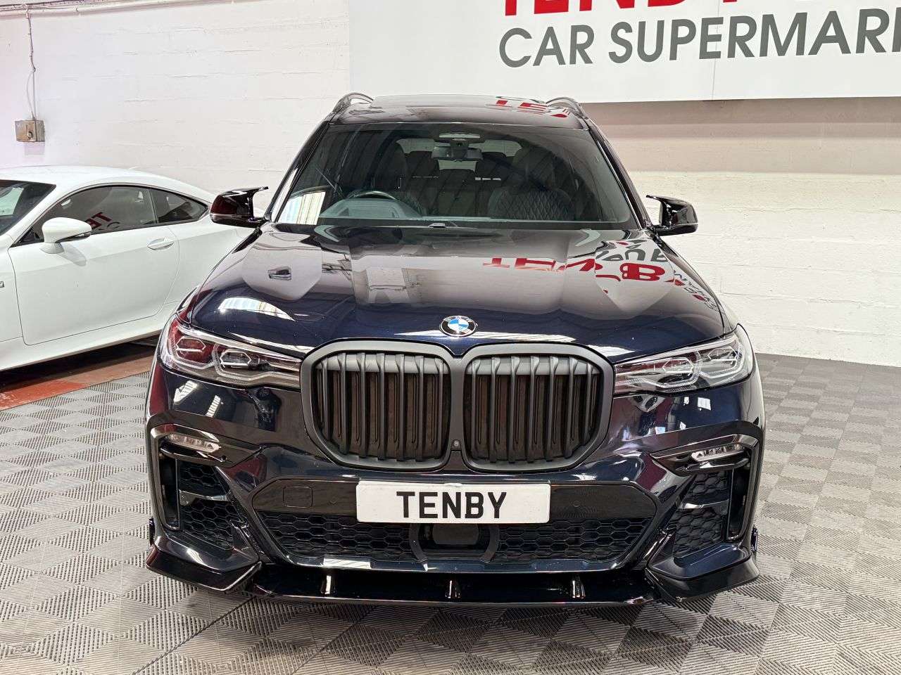 2021 BMW X7 2021 BMW X7