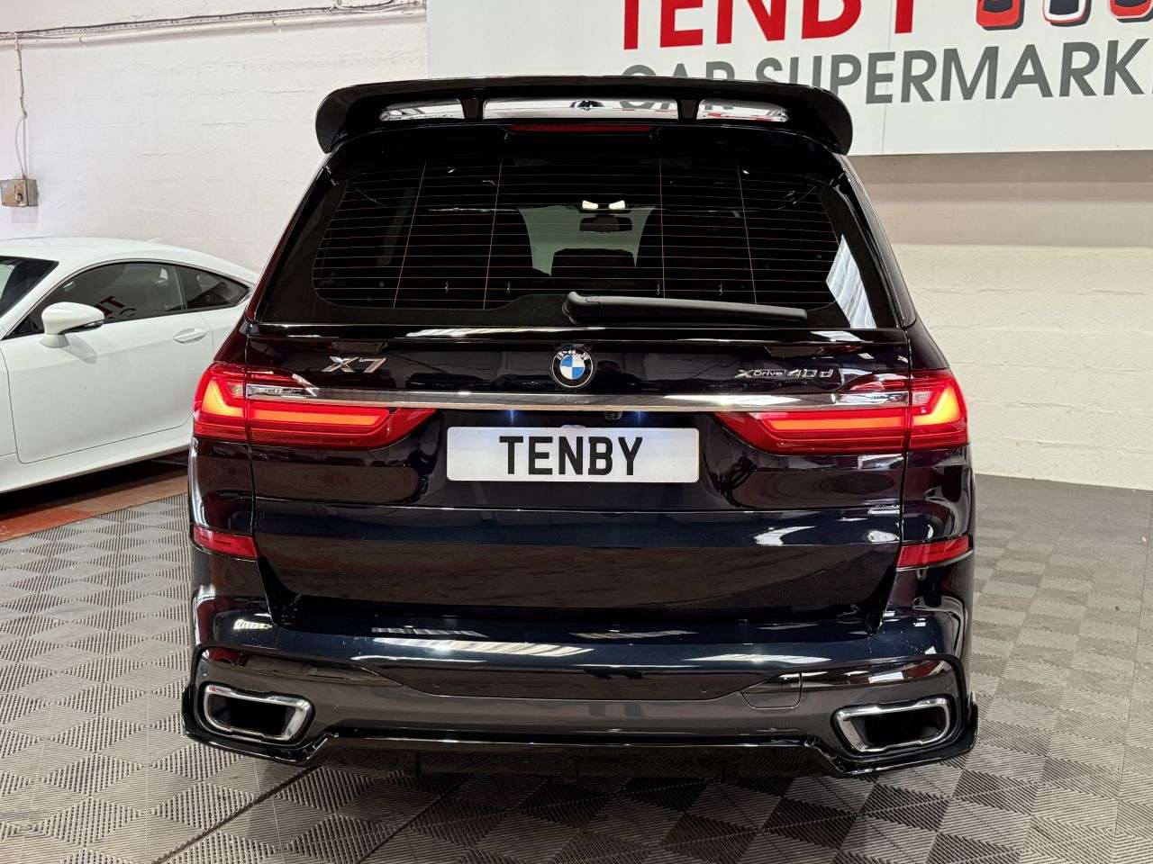 2021 BMW X7 2021 BMW X7