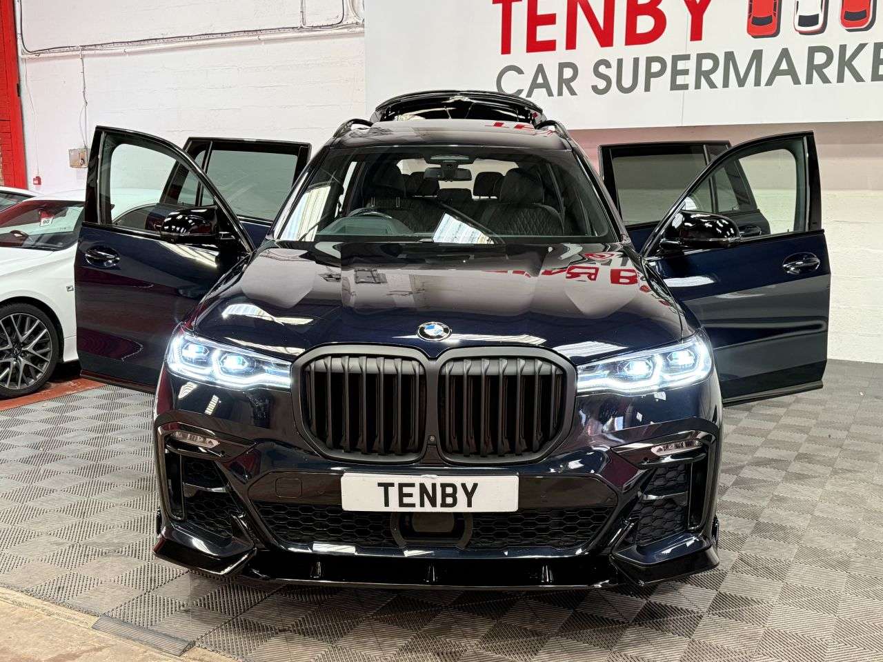 2021 BMW X7 2021 BMW X7