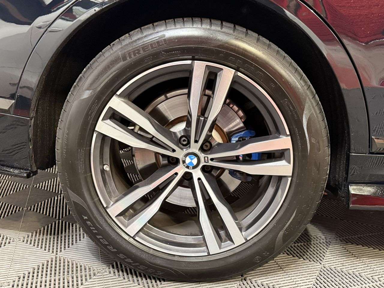 2021 BMW X7 2021 BMW X7