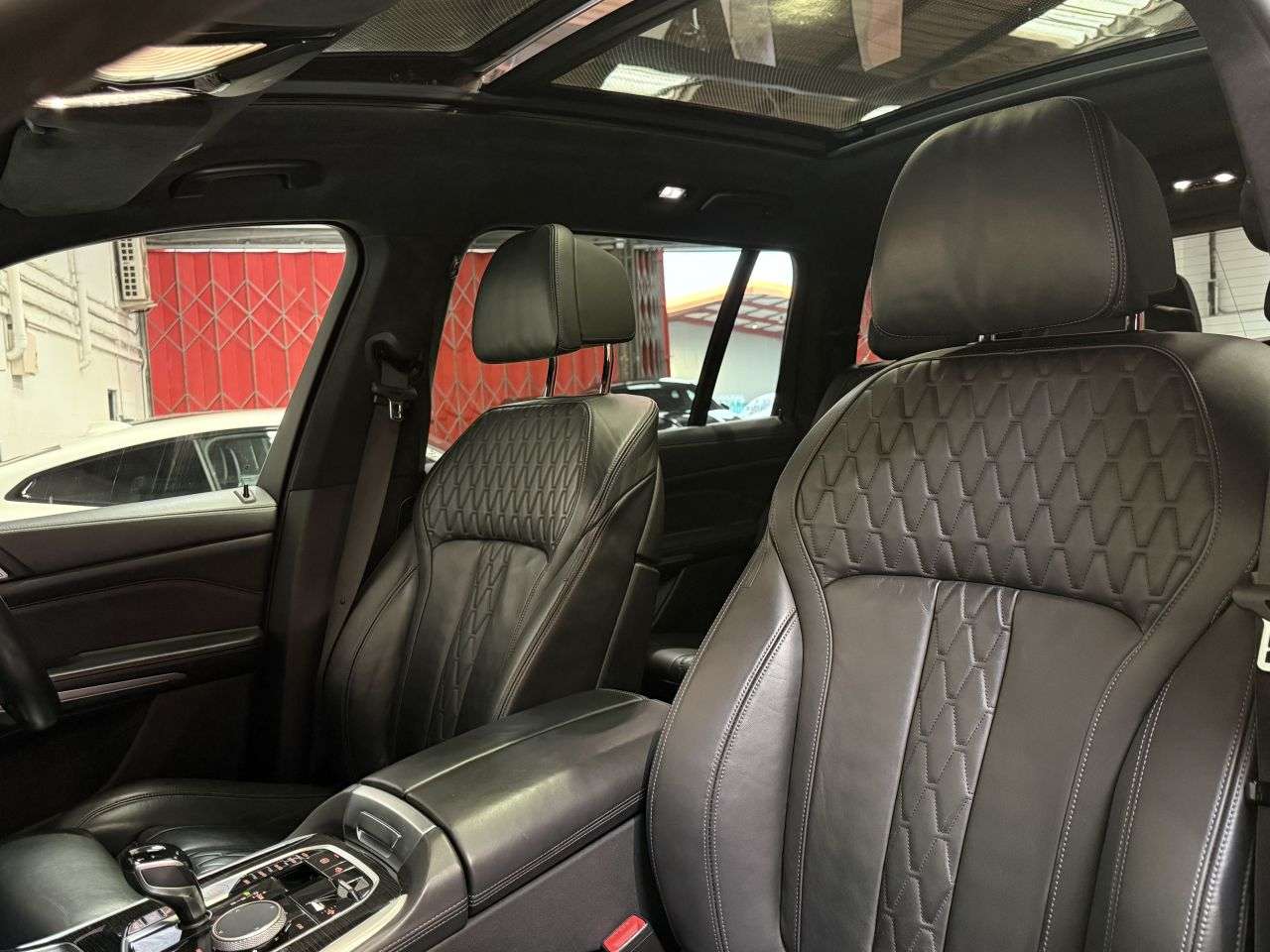 2021 BMW X7 2021 BMW X7