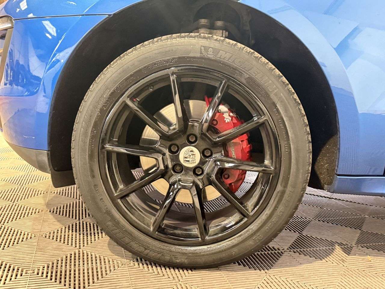 2016 PORSCHE MACAN 2016 PORSCHE MACAN