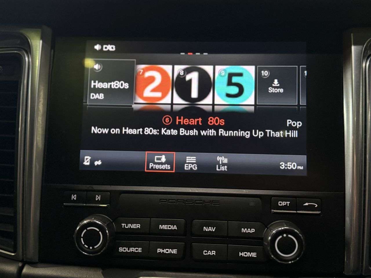 2016 PORSCHE MACAN 2016 PORSCHE MACAN