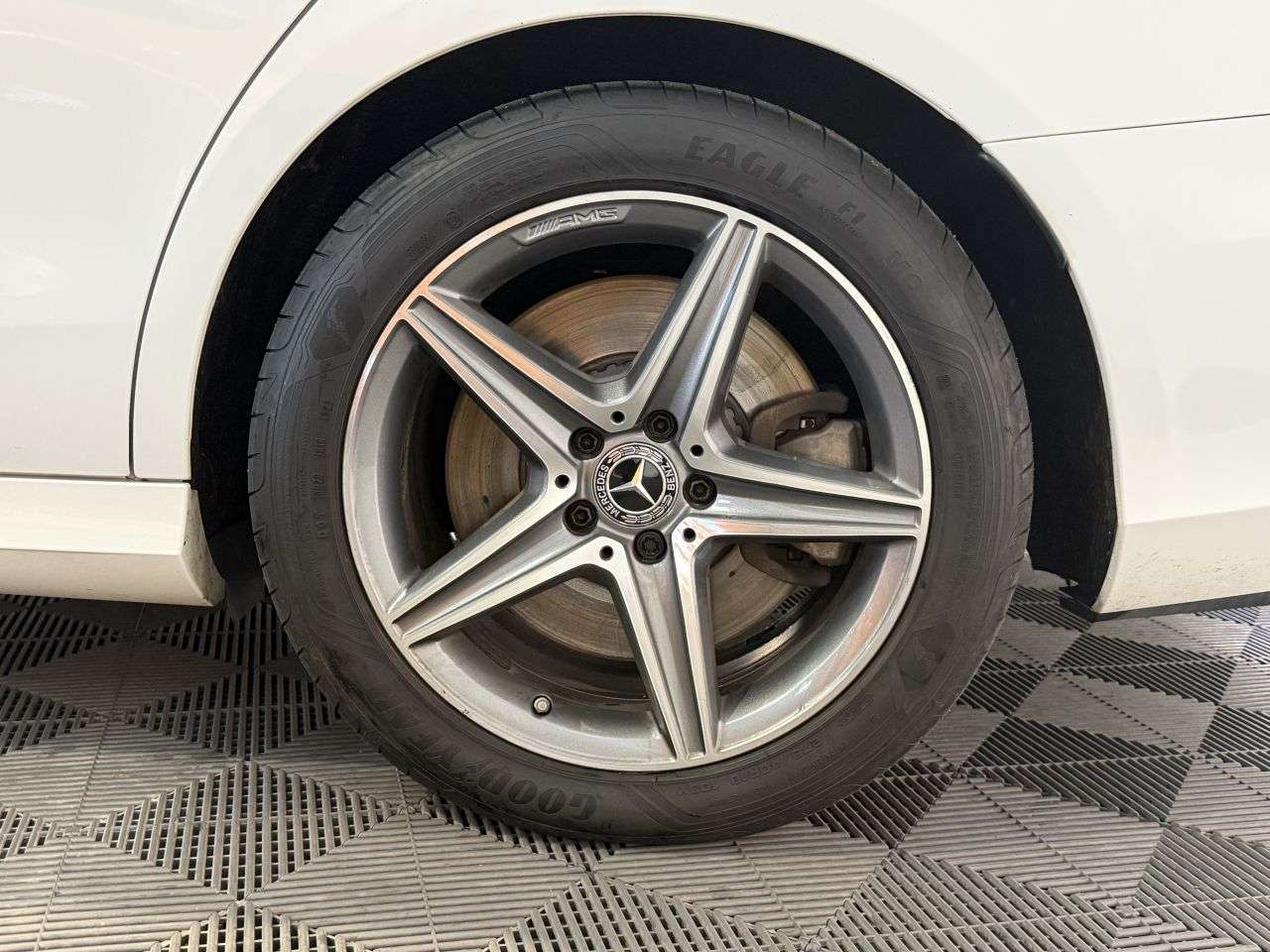 2019 MERCEDES-BENZ E-CLASS 2019 MERCEDES-BENZ E-CLASS