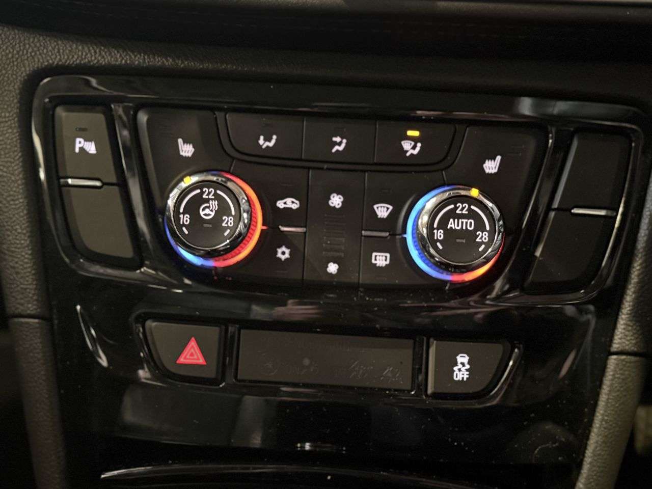 2017 VAUXHALL MOKKA X 2017 VAUXHALL MOKKA X