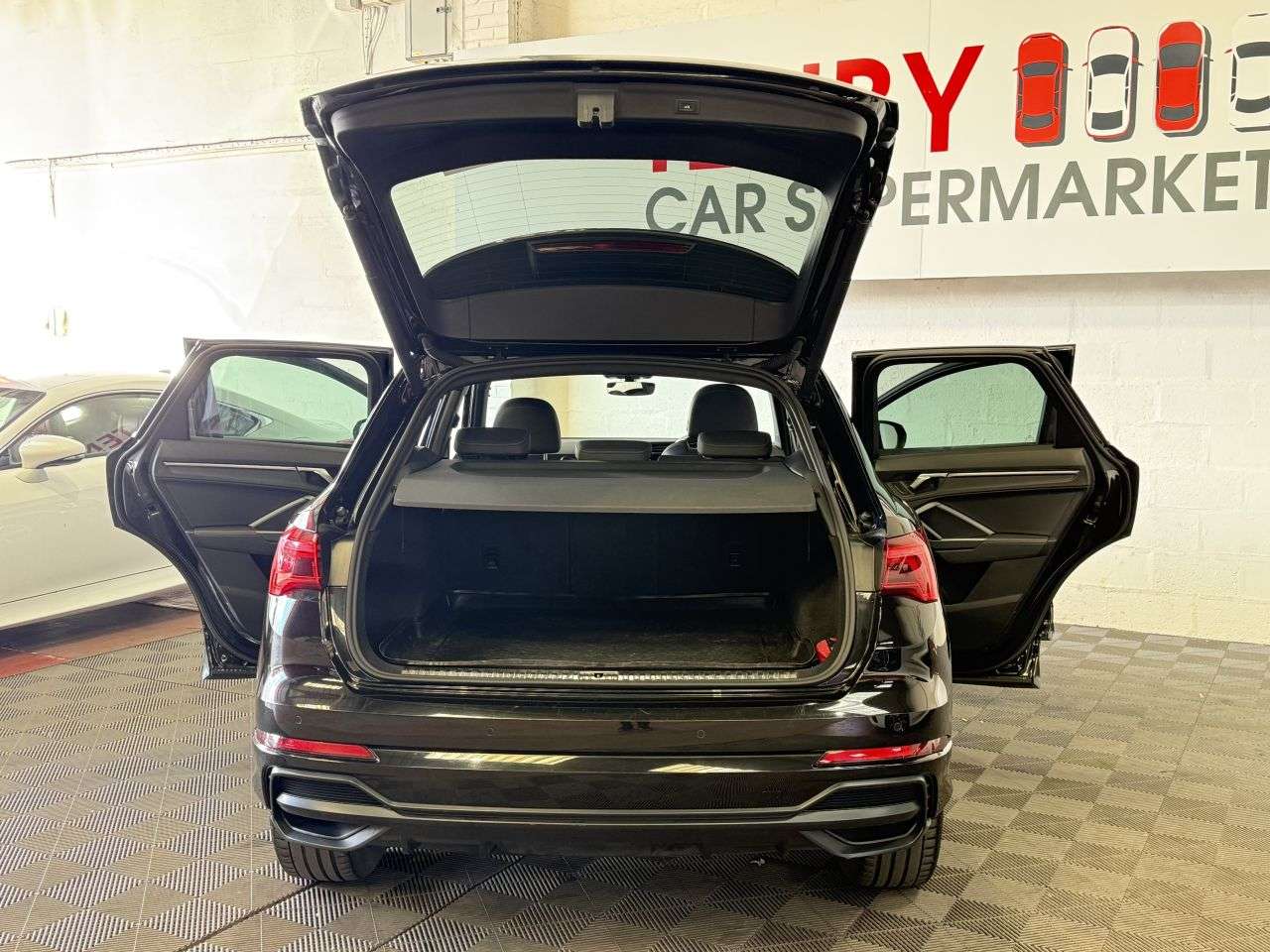 2019 AUDI Q3 2019 AUDI Q3