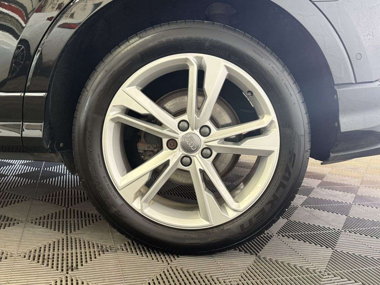 2019 AUDI Q3 2019 AUDI Q3